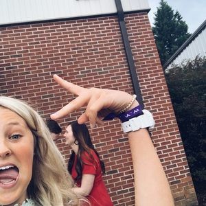 Meet your Posher, Campbell